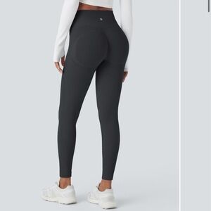 Halara Black High-Waisted Leggings